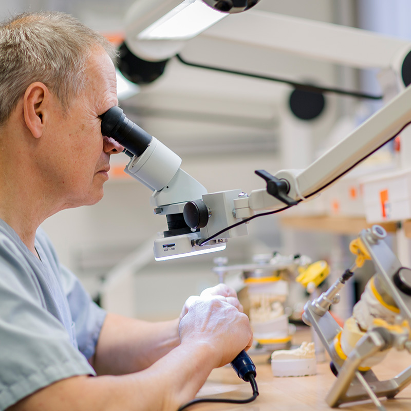 Praxiseigenes digitales Dentallabor